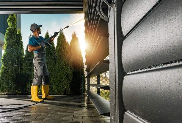 Why Choose Our Certified Pressure Washing Experts for Your Project Needs in Chincoteague, VA?